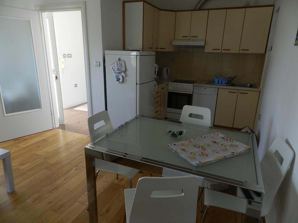 Apartments Belvedere 로브란 외부 사진