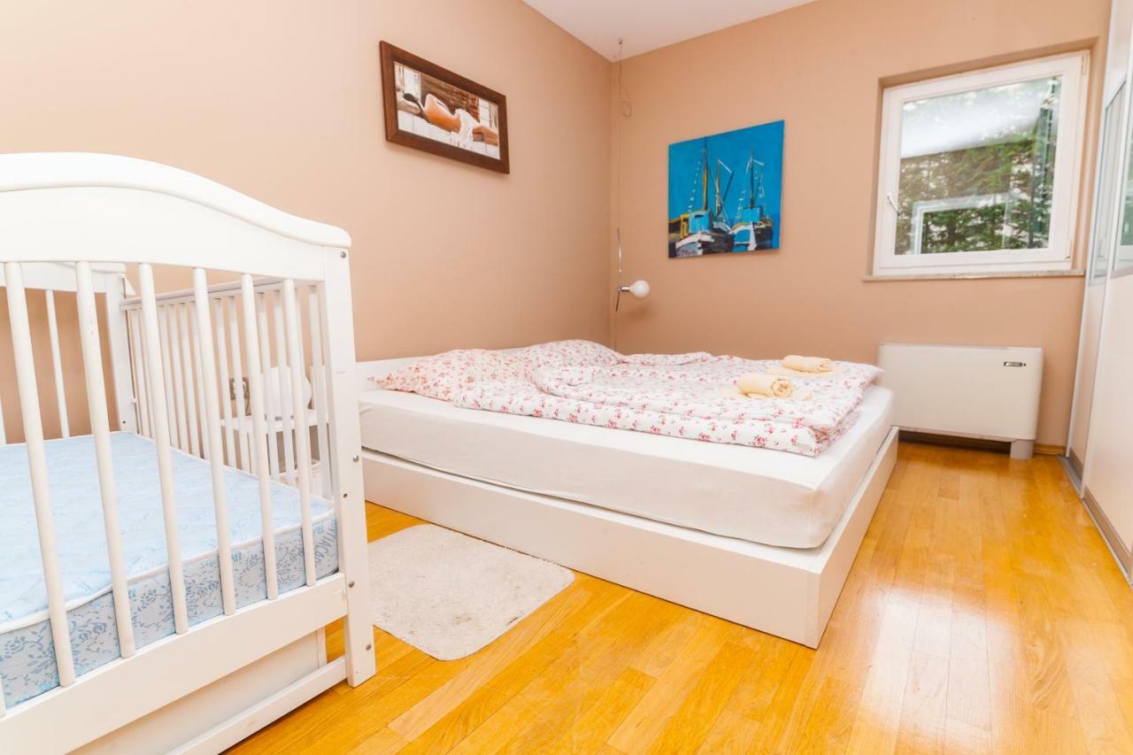 Apartments Belvedere 로브란 외부 사진